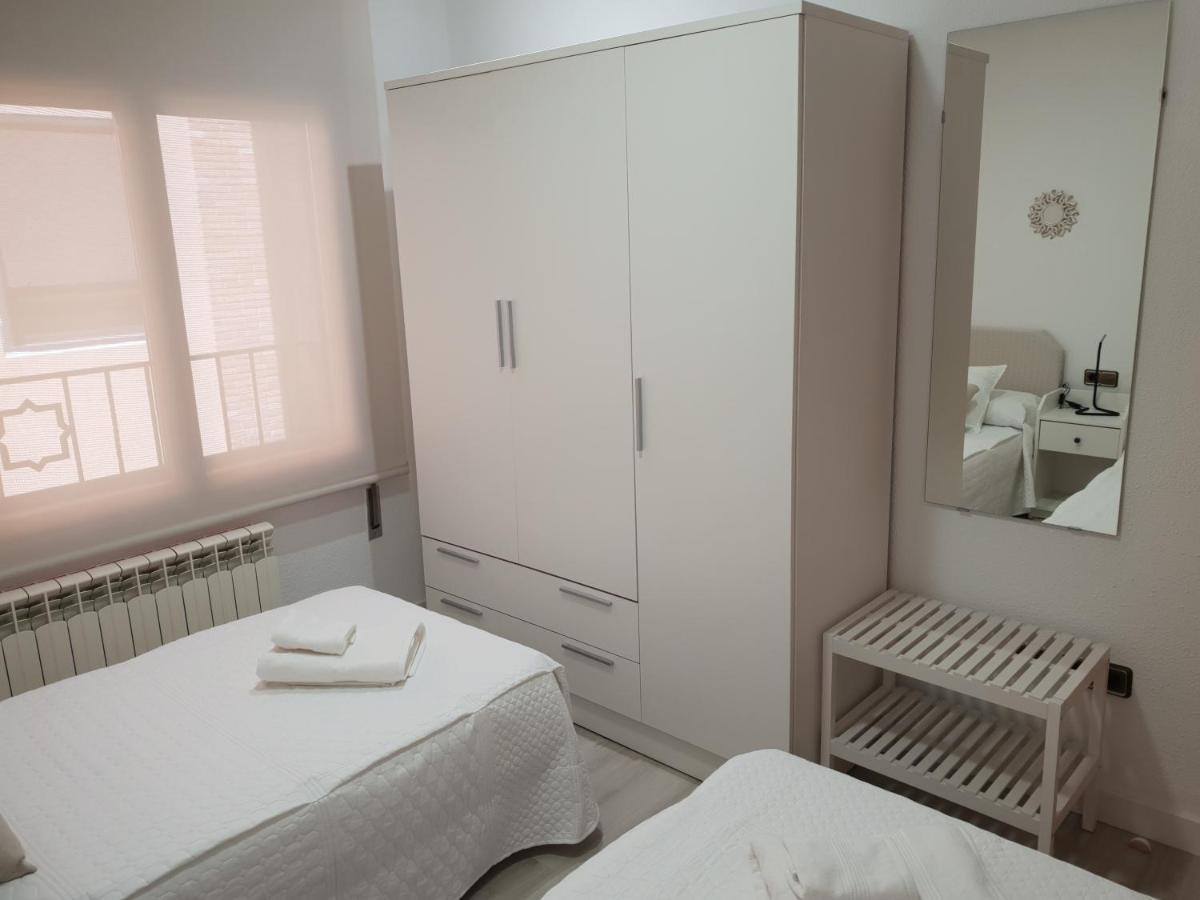 Portal De Valencia Apartment Teruel Exterior photo
